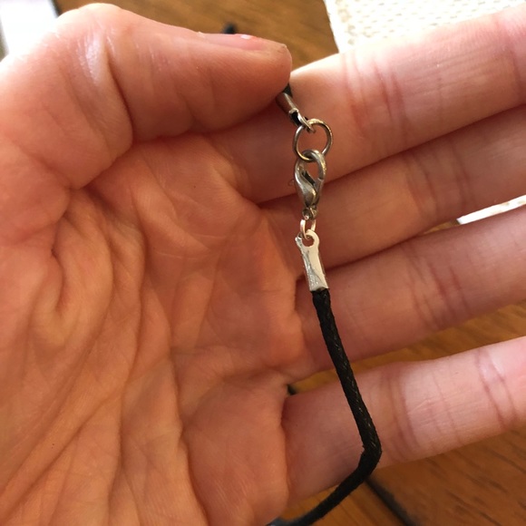 Dainty freshwater pearl choker necklace - Picture 5 of 5